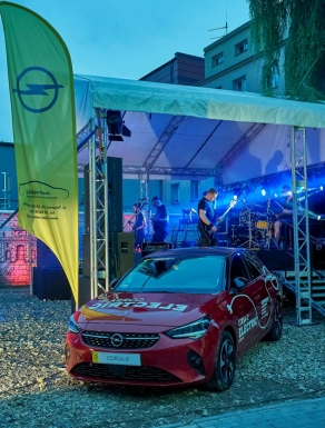 Apple Pie - IV Letni Festiwal pod muralem