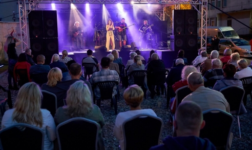 Aga Skup i przyjaciele - IV Letni Festiwal pod muralem