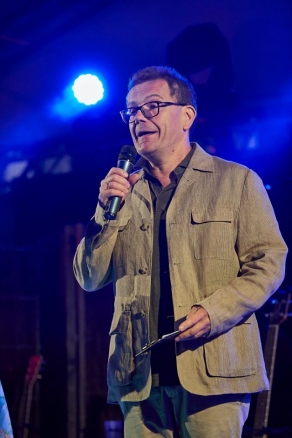Kardamon na scenie IV Letniego Festiwalu pod muralem