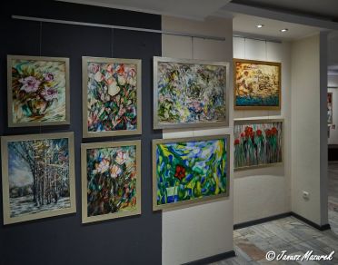 Malarstwo Mirosława Greluka w Galerii Teatralnej CKiS