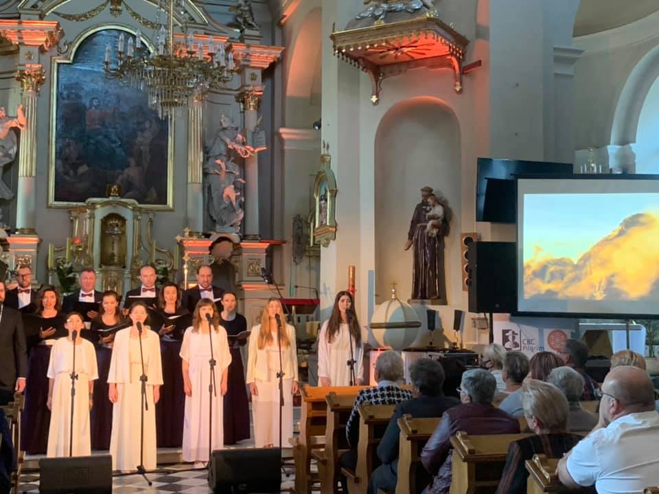 Koncert "Śpiewnik Papieski" w Mokobodach