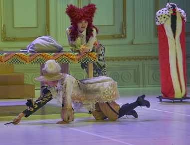 Premiera spektaklu Teatru Es "Nowe szaty króla"