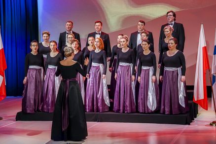 Chór Miasta Siedlce w utworach patriotycznych