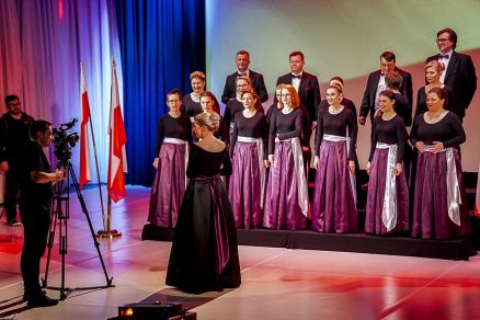 Chór Miasta Siedlce w utworach patriotycznych