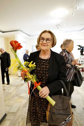 "Świat. Rysunek światła" - wystawa Andrzeja Bakiery w Galerii Teatralnej