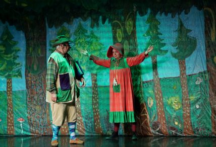 Spektakl "Król lasu" w ramach Teatralnych Spotkań pod muralem