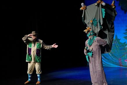 Spektakl "Król lasu" w ramach Teatralnych Spotkań pod muralem