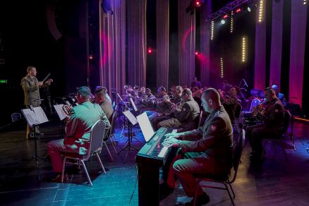 S.O.S. - Chór Miasta Siedlce, Orkiestra Wojskowa w Siedlcach