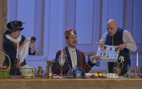 Premiera spektaklu Teatru Es "Nowe szaty króla"