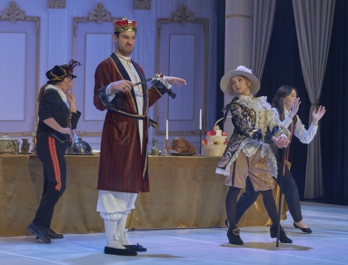 Premiera spektaklu Teatru Es "Nowe szaty króla"