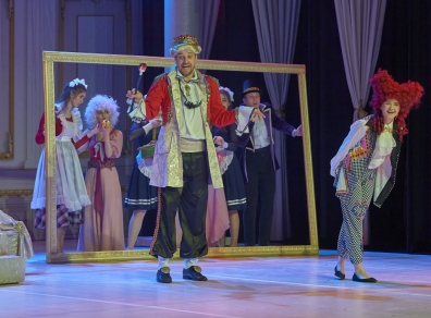 Premiera spektaklu Teatru Es "Nowe szaty króla"