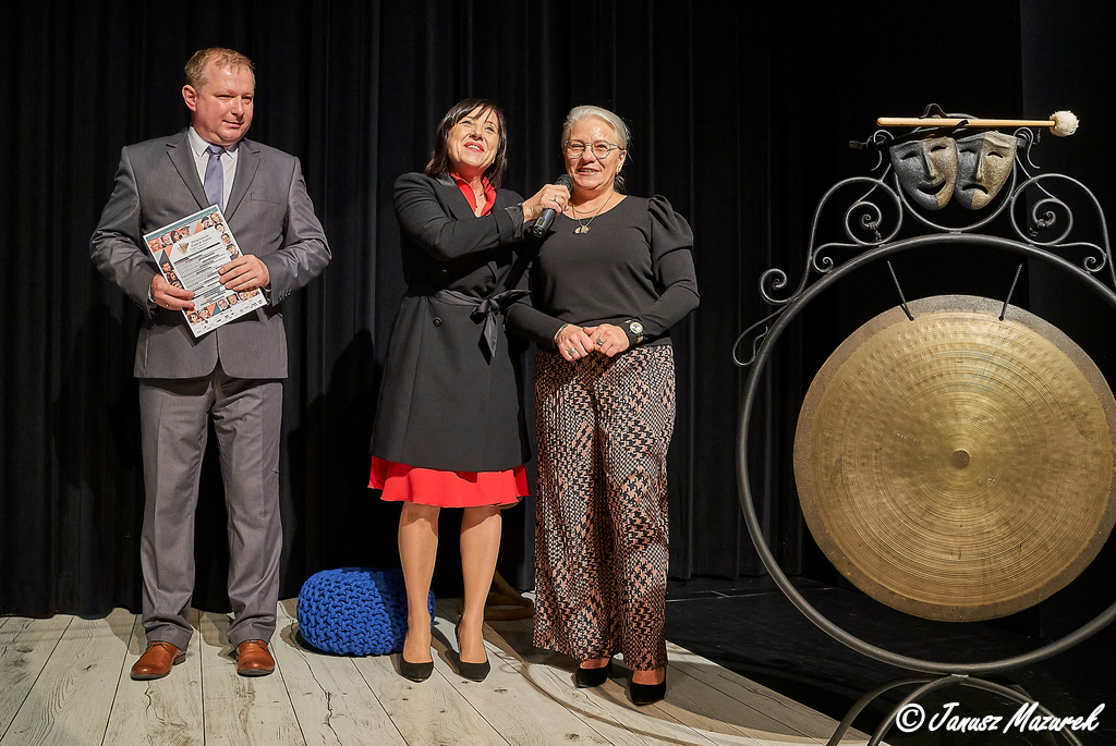 Inauguracja Ogólnopolskiego Festiwalu Teatrów "Sztuka plus Komercja" - Premiera spektaklu "La Bombe"