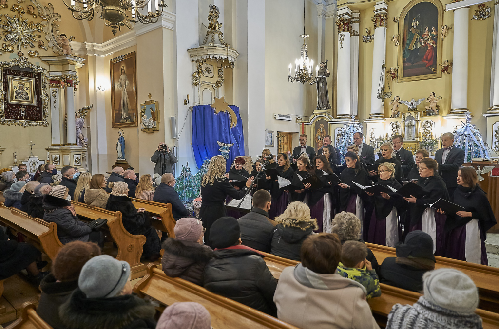 Koncert kolęd i pastorałek w wykonaniu Chóru Miasta Siedlce w Krześlinie