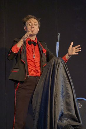 Wieczór bardzo komediowy - II Teatralne Spotkania pod muralem