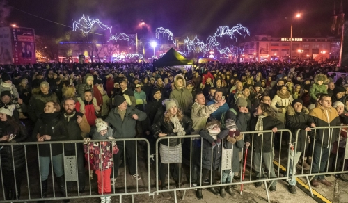 Sylwester na placu gen. Sikorskiego