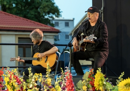III Letni Festiwal pod Muralem - Piotr Bukartyk