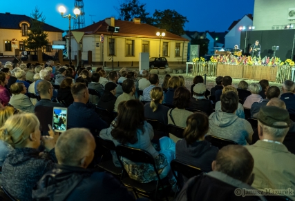 III Letni Festiwal pod Muralem - Piotr Bukartyk
