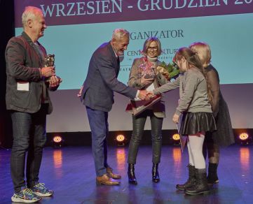 Laureaci X OFT "Sztuka plus Komercja"