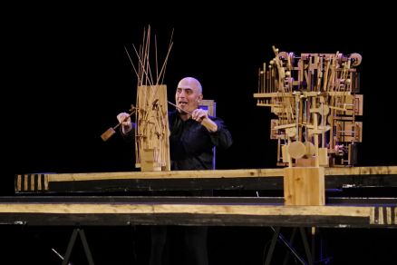 "Kobieta z wydm" - spektakl Adama Walnego w ramach projektu Teatr Polska