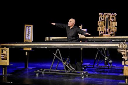 "Kobieta z wydm" - spektakl Adama Walnego w ramach projektu Teatr Polska