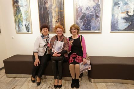 "Między malarstwem a teatrem" - Malarstwo Jadwigi Marii Jarosiewicz w Galerii Teatralnej CKiS