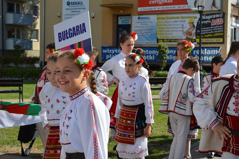 XXI Międzynarodowy Festiwal Pieśni, Tańca i Folkloru - Oswajanie Folkloru