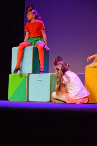 Spektakl "Tajemniczy pokój" w ramach cyklu "Rodzinna Niedziela w Teatrze"