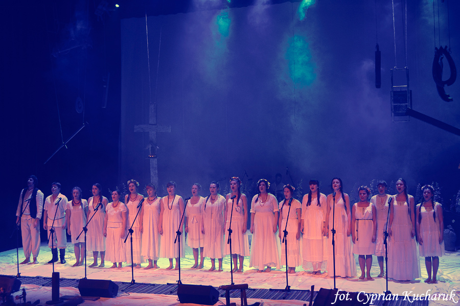 KONCERT CHARYTATYWNY DLA WERONIKI WADAS - Teatr Es "Psalmy"