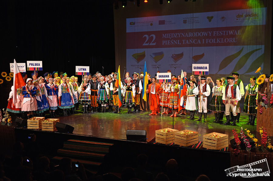 XXII Międzynarodowy Festiwal Pieśni, Tańca i Folkloru